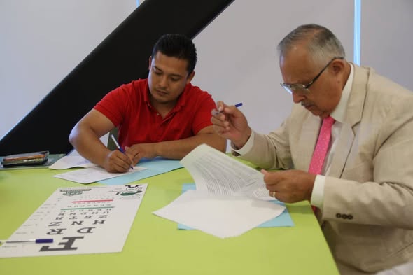 ZONGOLICA FORTALECE LA SALUD VISUAL CON CONVENIO HISTÓRICO DE ATENCIÓN OFTALMLÓGICA GRATUITA Y DE BAJO COSTO