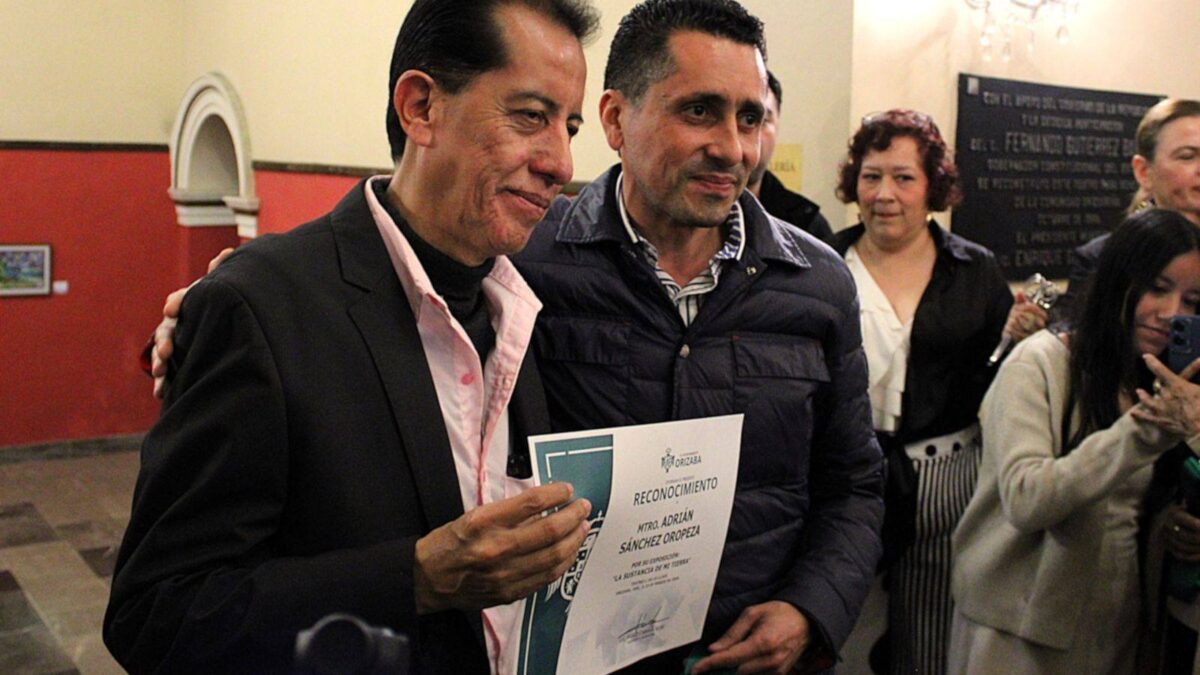 DESTACA ALCALDE HUGO CHAIN KUIR IMPORTANCIA DEL ARTE EN LA TRANSFORMACIÓN SOCIAL