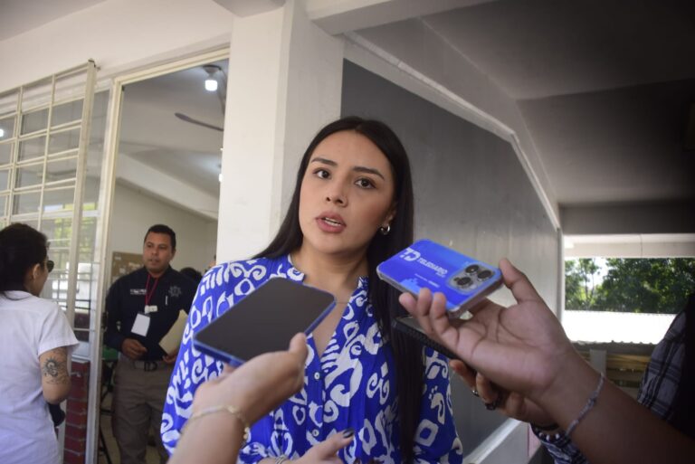 Suman 646 solicitudes ciudadanas en la Regiduría Primera; priorizan limpia pública y alumbrado en Xalapa.