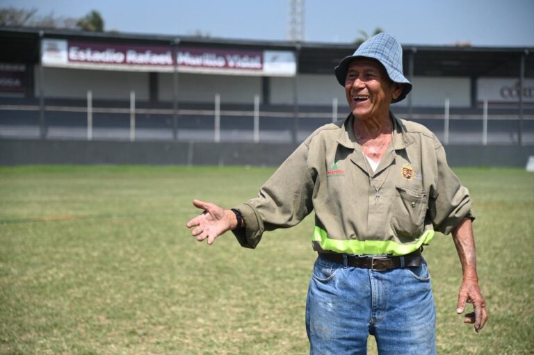 Joel, el Guardián del estadio Murillo Vidal