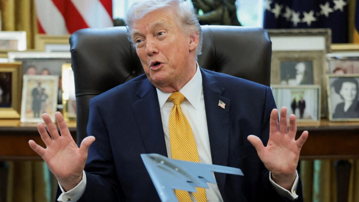 Trump dice que cree que tendrá el ‘honor’ de tomar Cuba