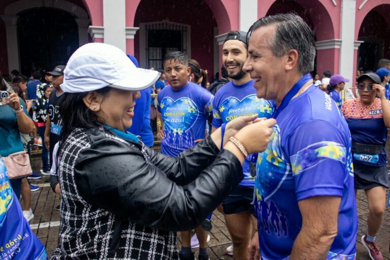 Récord histórico: 2 mil 500 corredores en la Primera Carrera Atlética del Autismo por la inclusión