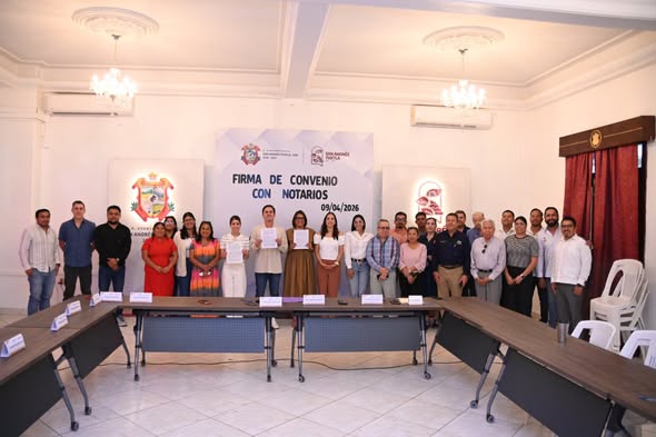 Firman Ayuntamiento de San Andrés Tuxtla y Colegio de Notarios convenio de colaboración para dar certeza jurídica a las familias