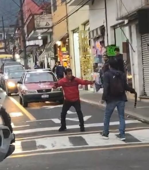 DETENIDOS POR ALTEERAR EL ORDEN