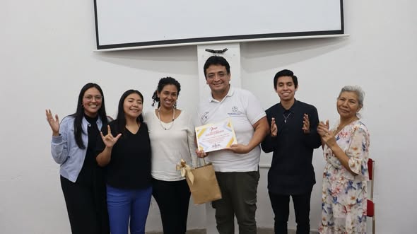 DIF Fortín y Fundación “Te Acompaño” imparten taller de Lengua de Señas Mexicana