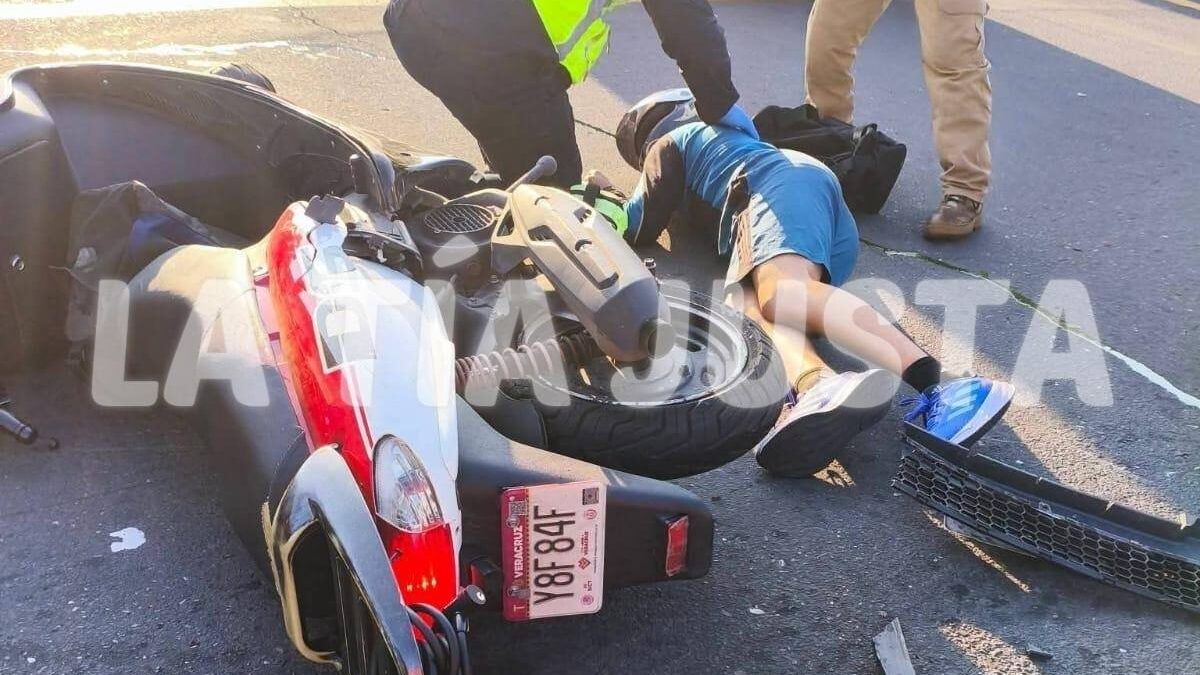 MOTOCICLISTA UFRE VIOLENTO CHOQUE EN ORIZABA