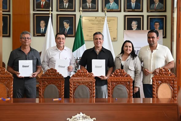 Actualiza Ayuntamiento de Córdoba convenio con Fonacot en beneficio de trabajadores de Hidrosistema