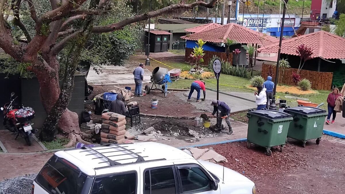 Recuperan y dignifican el balneario natural Ojo de Agua