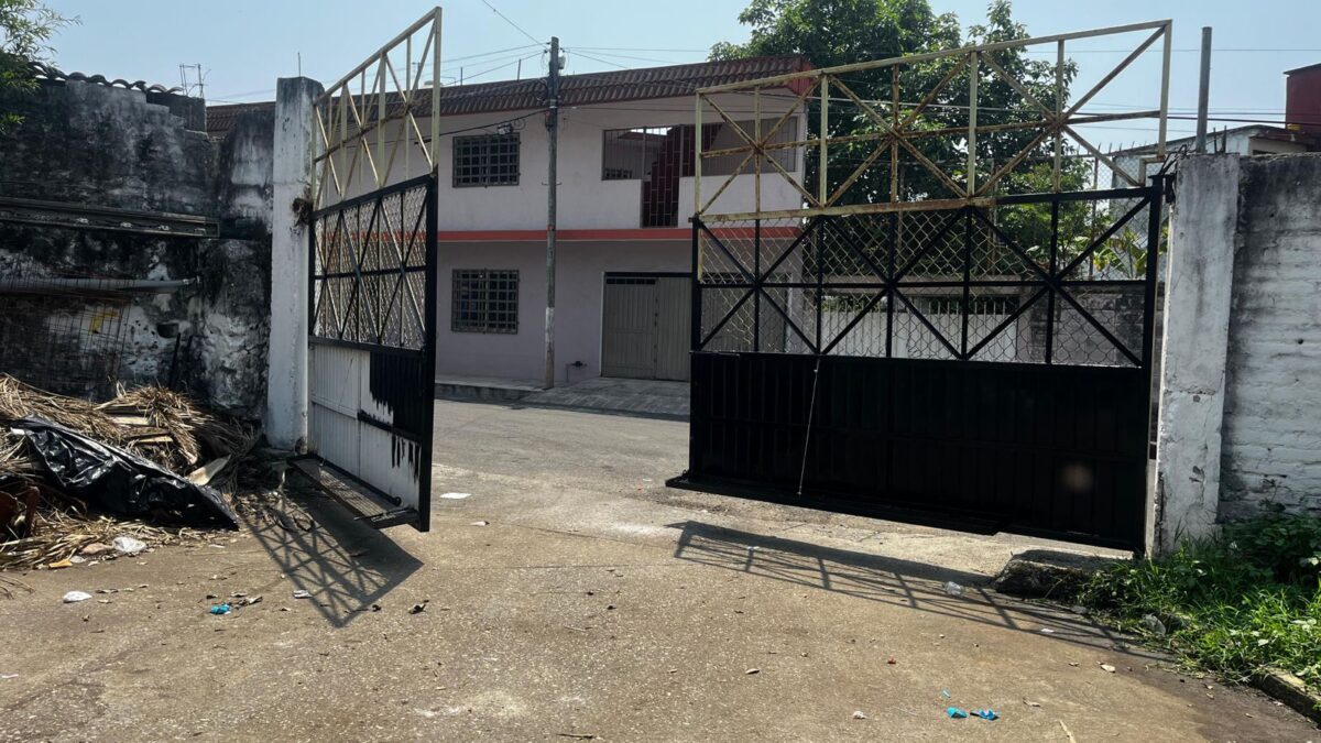 Refuerzan acceso posterior de la Unidad Deportiva Eliézer Morales