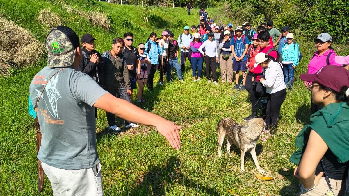 REALIZAN CON ÉXITO PRIMER SENDERISMO EN IXHUATLÁN DEL CAFÉ