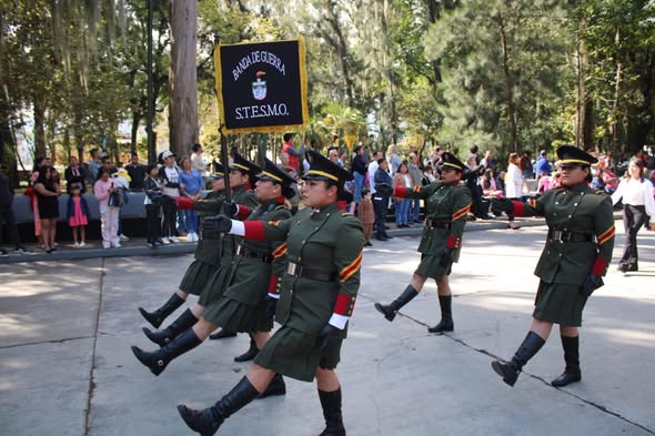 Nueva ruta y estilo en el desfile del 5 de mayo en Orizaba