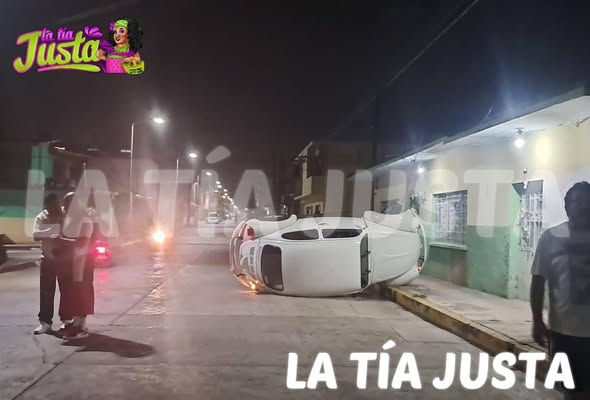 VOCHO VUELCA TRAS CONDUCIR A EXCESO DE VELOCIDAD