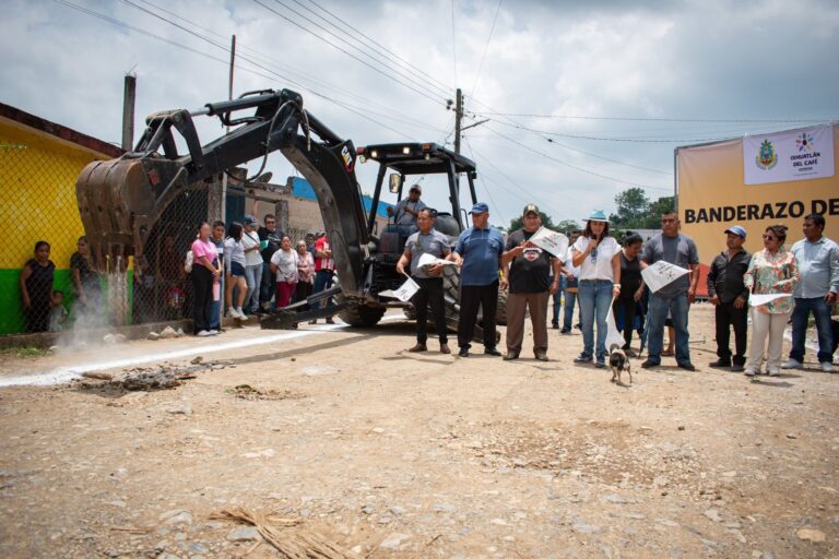 INICIAN OBRA EN IXCAPANTLA