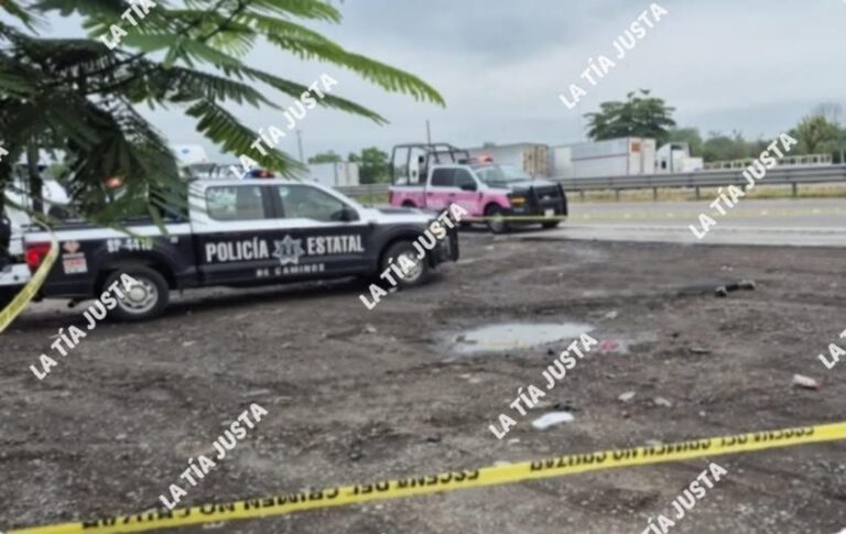 DELINCUENTES ROBAN TRACTOCAMIÓN Y EN SU HUÍDA ARROLLARON A UN PEATÓN Y MUERE EN EL LUGAR
