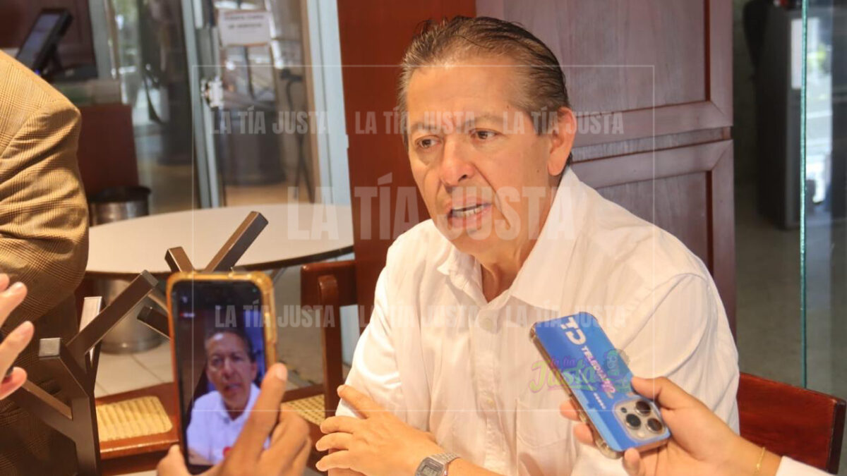 Líder evangélico a favor de los parquímetros en Xalapa