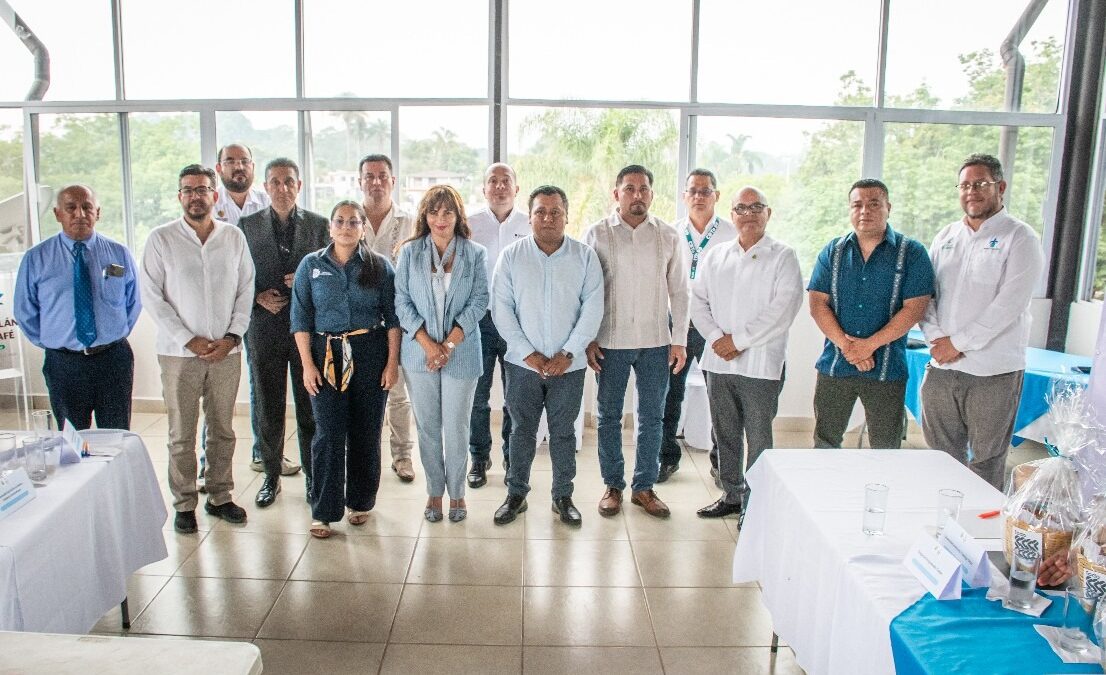 FIRMA AYUNTAMIENTO CONVENIOS CON INSTITUCIONES