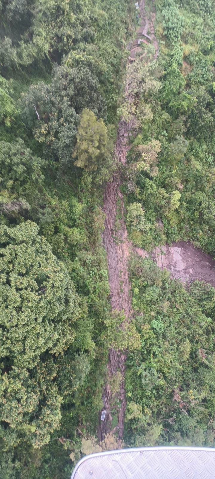 Cerro del Borrego refuerza seguridad y prevención ante riesgo de deslaves