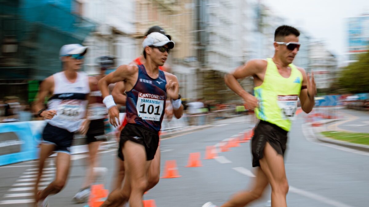 Ricardo Ortiz finaliza 11 en La Coruña, España; cerca de calificar a los Juegos Centroamericanos y del Caribe Santo Domingo 2026