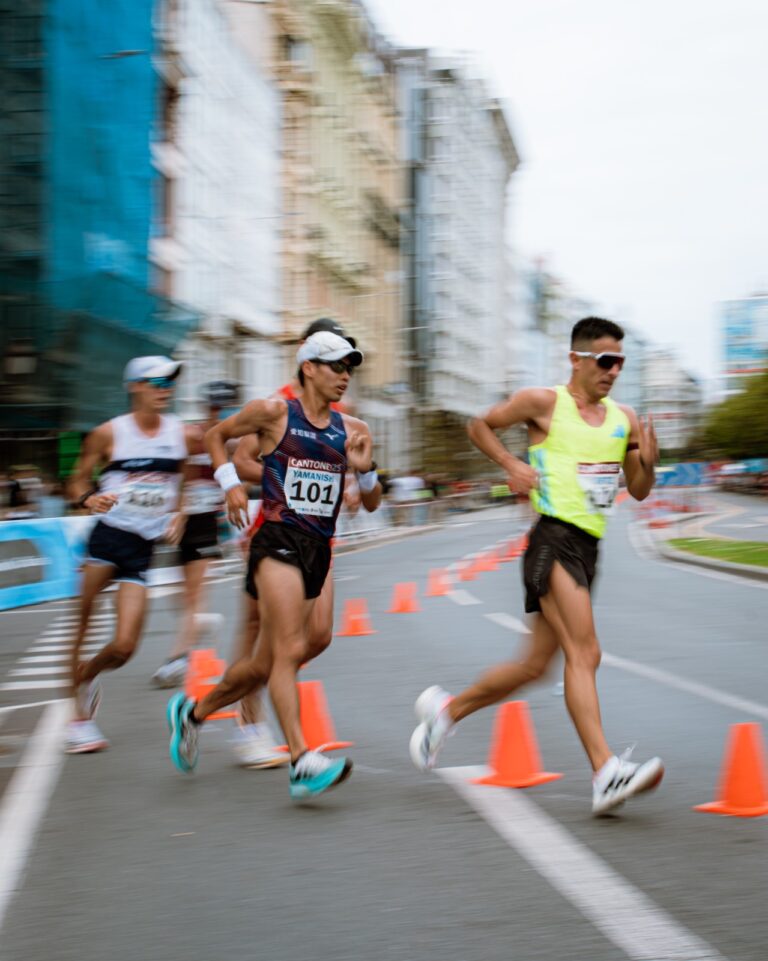 Ricardo Ortiz finaliza 11 en La Coruña, España; cerca de calificar a los Juegos Centroamericanos y del Caribe Santo Domingo 2026