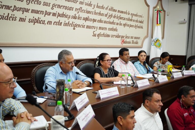 Avanza transformación de Xalapa con el Día del Pueblo
