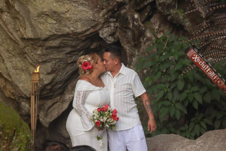 Boda ancestral en Ixtaczoquitlán celebra tradiciones culturales