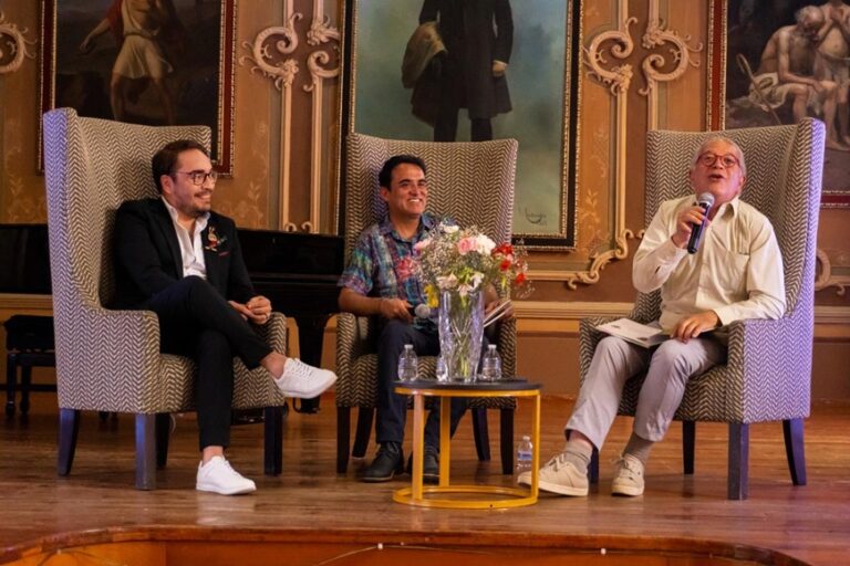 Celebran a Cri-Cri en la Feria del Libro Infantil y Juvenil