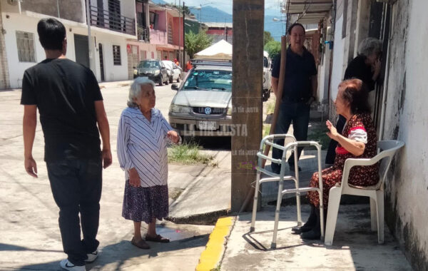 Desalojo de anciana genera indignación en Camerino Z. Mendoza