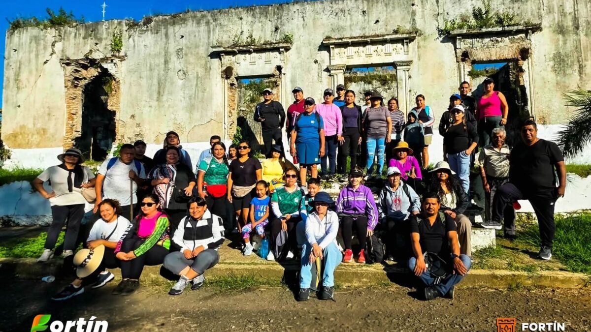 Éxito en la caminata de senderismo en Fortín
