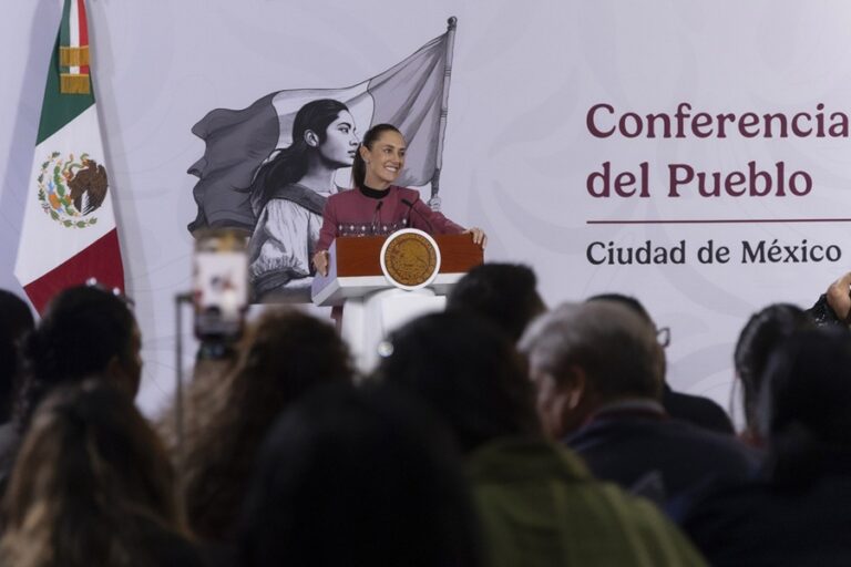 Sheinbaum defiende lineamientos de audiencias ante críticas
