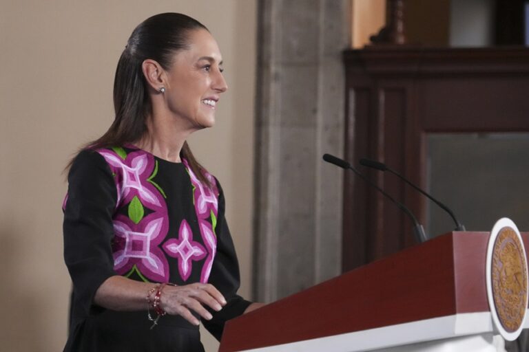 Sheinbaum defiende lineamientos de audiencias ante críticas