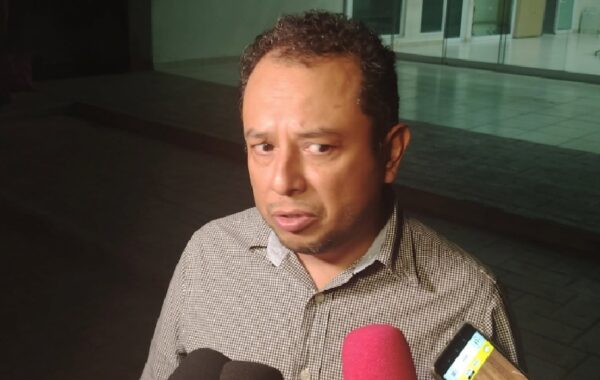 Suspenden audiencia de Danna Yanina por crisis de ansiedad