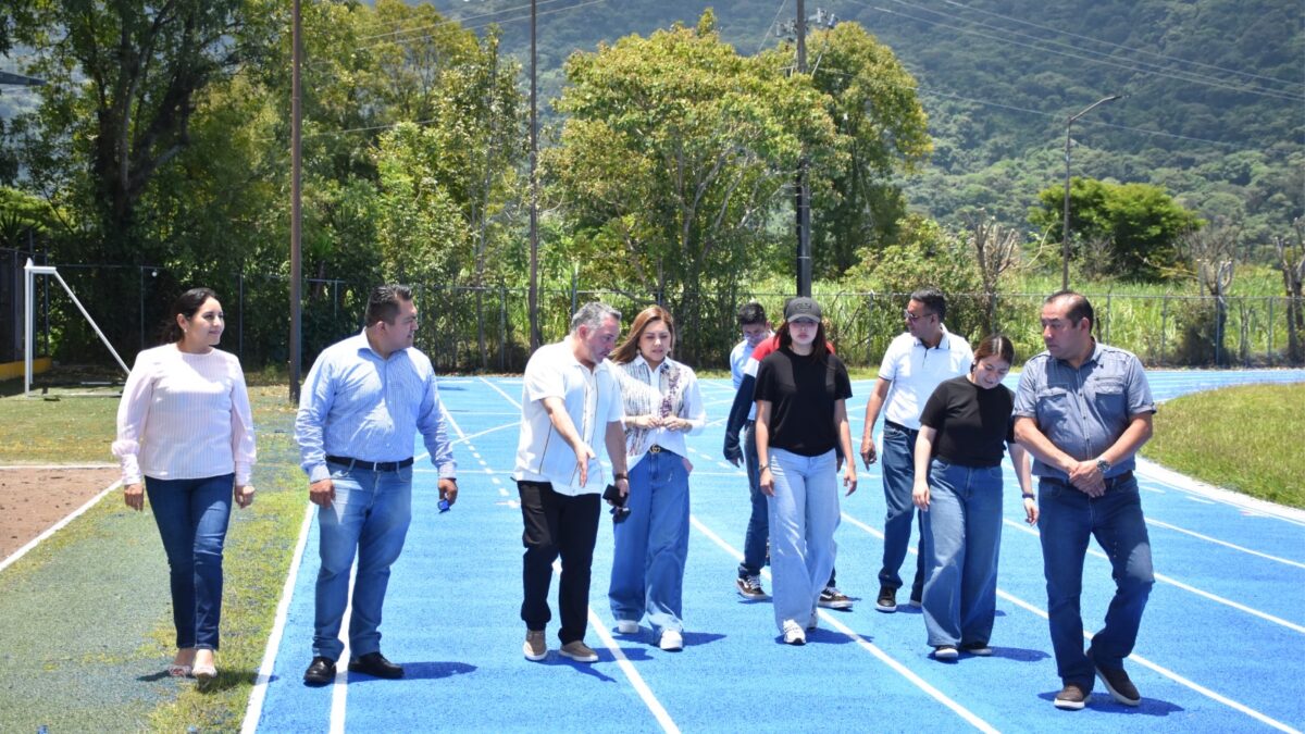 Avanza rehabilitación de unidades deportivas en Río Blanco