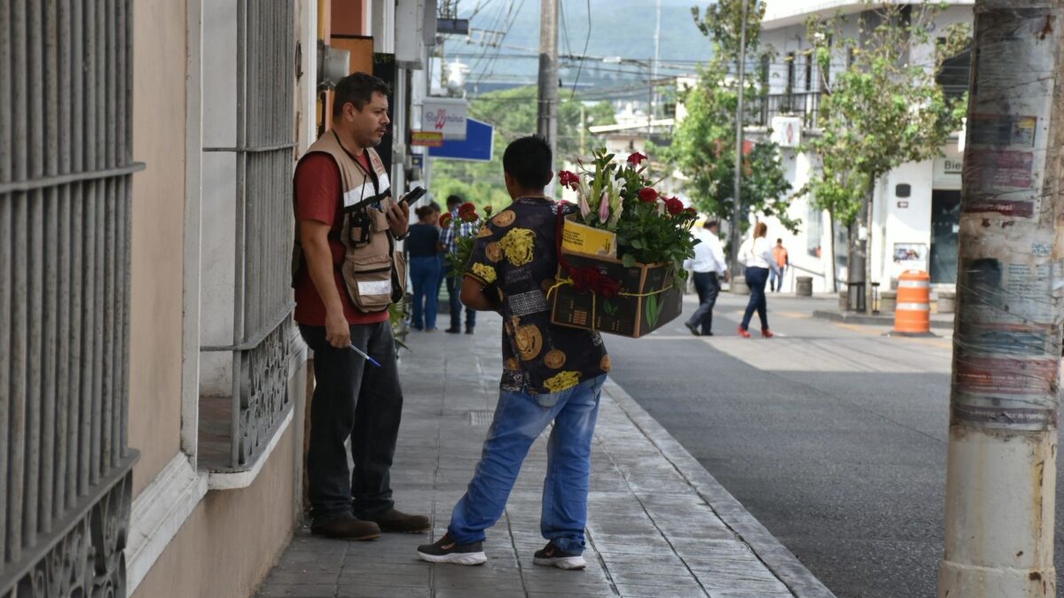 Brigada atiende a 10 niños en situación de trabajo infantil