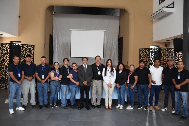Capacitan a personal del Ayuntamiento de Río Blanco en derechos humanos