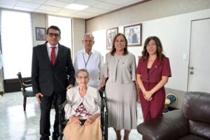 Congreso de Veracruz otorga Medalla Heberto Castillo a Gloria Sánchez