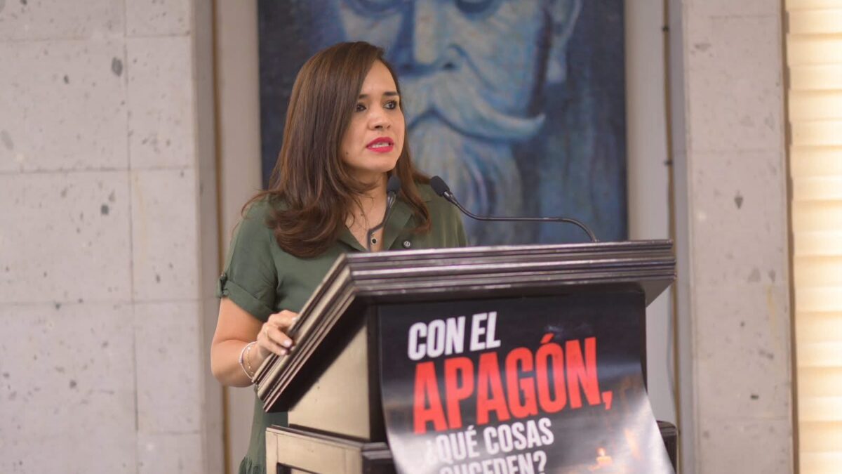 Elena Córdova demanda solución a apagones en Veracruz