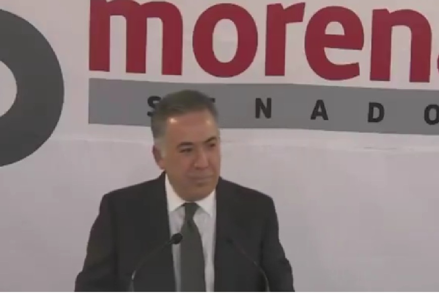 Enrique Inzunza regresa al Senado y defiende su inocencia