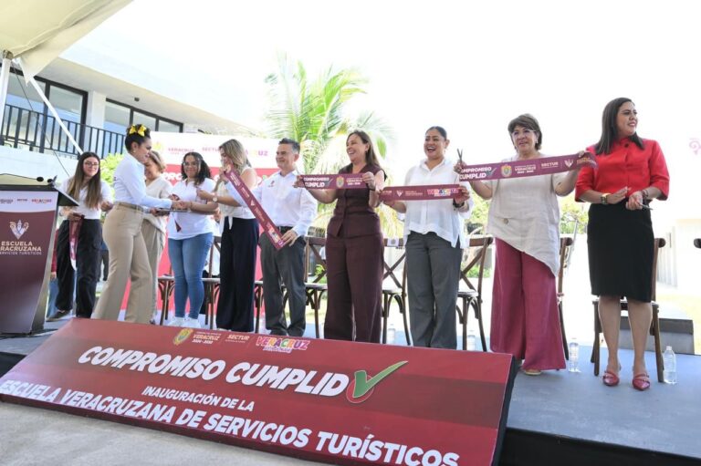 Escuela Veracruzana de Servicios Turísticos inicia su primer ciclo
