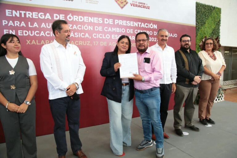 Más de 5 mil cambios de centro de trabajo para docentes en Veracruz