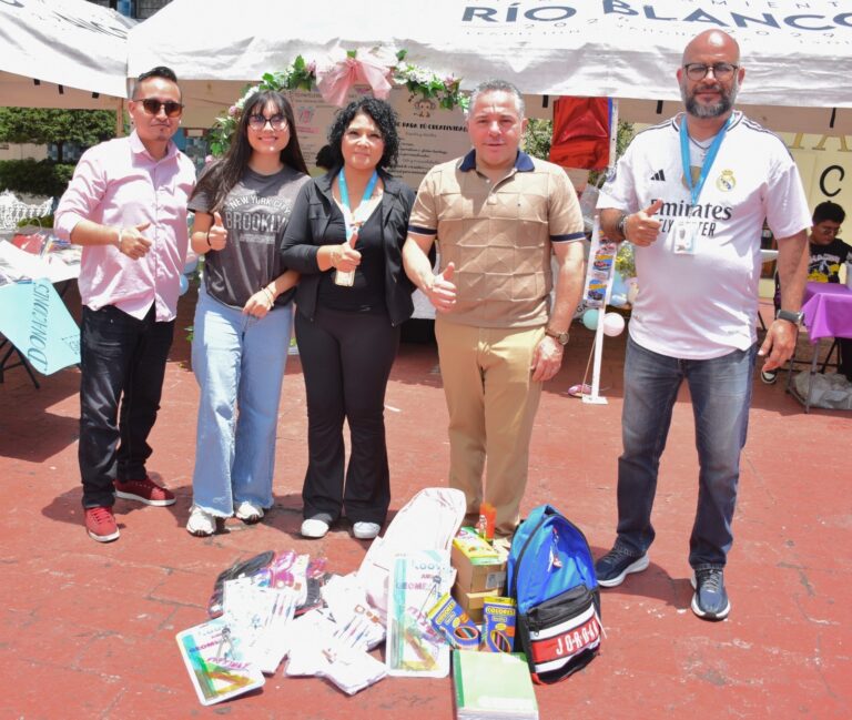 Mochilazo con Causa apoya a estudiantes de Río Blanco