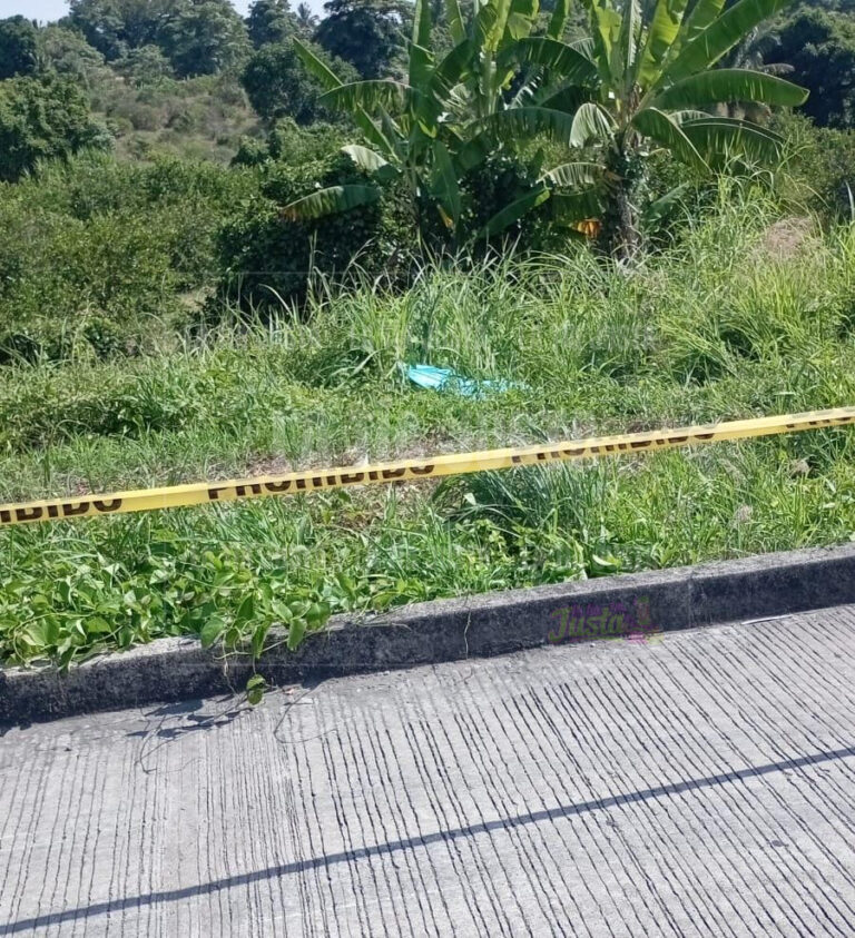 Motociclista muere tras perder el control en autopista