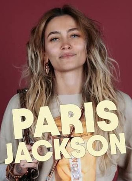 Paris Jackson recuerda su primer encuentro con Debbie Rowe