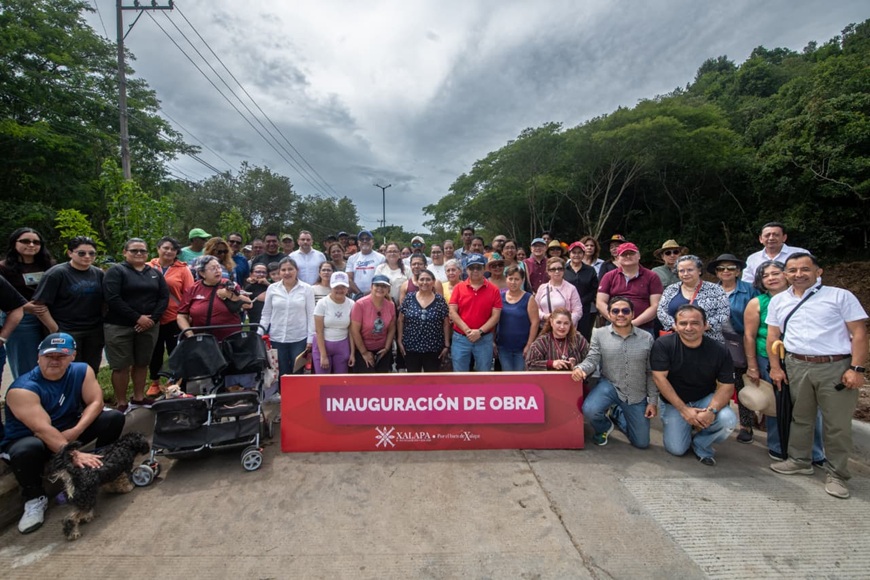 Rehabilitan colector pluvial en Las Fuentes y reabren circulación