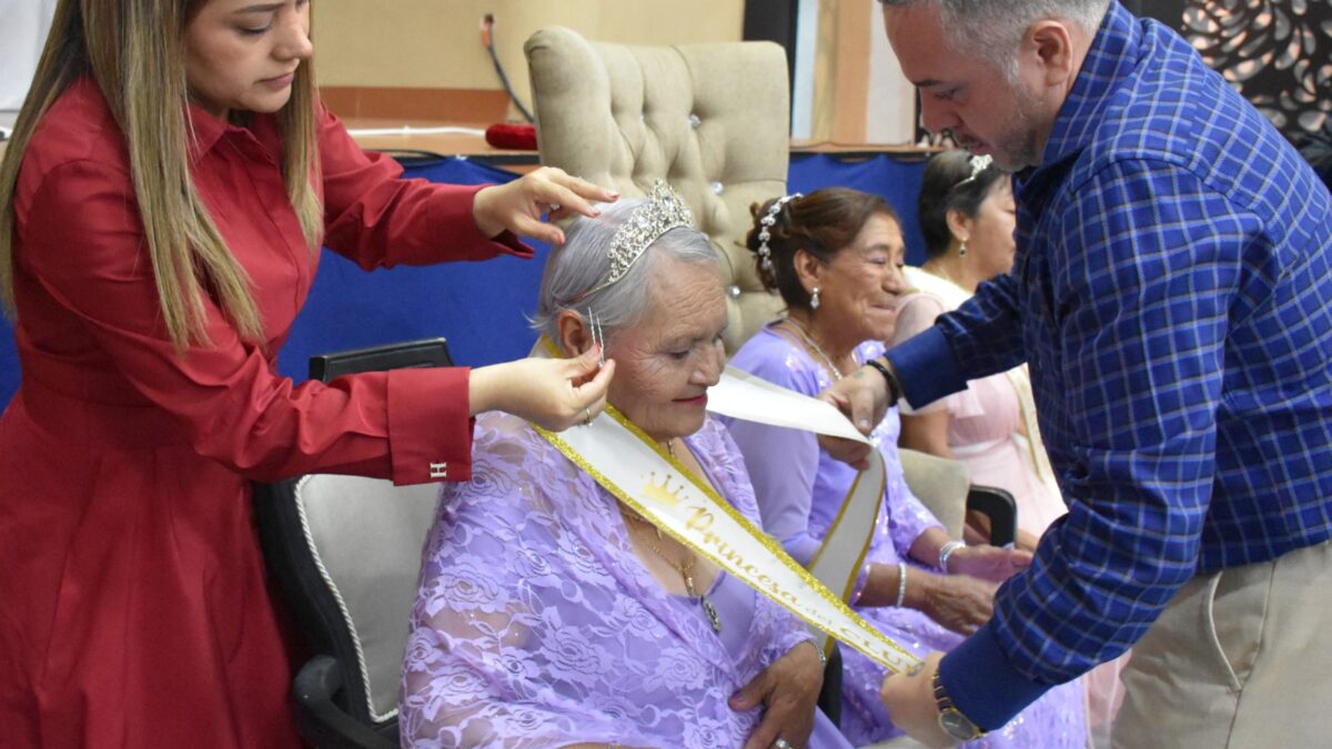 Río Blanco corona a su Reina 2026 en celebración del abuelo