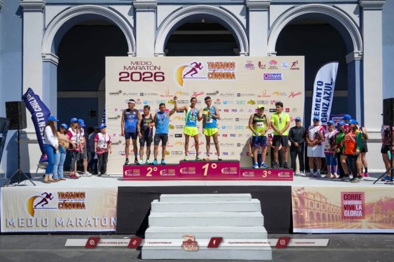 Rocha y Morales triunfan en el Medio Maratón de Córdoba