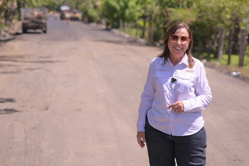 Rocío Nahle supervisa rehabilitación del camino Salinas–Los Cántaros