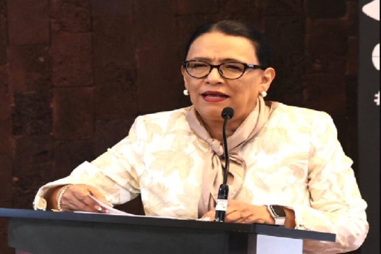 Rosa Icela Rodríguez urge a priorizar el interés colectivo en Morena