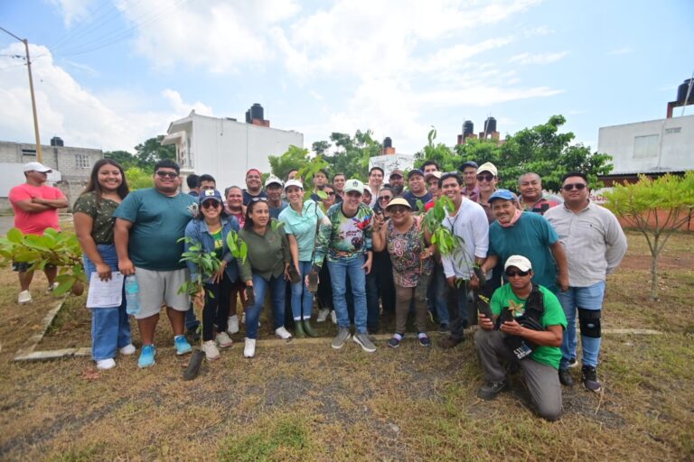 San Andrés Tuxtla participa en reforestación nacional