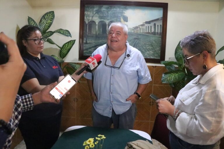 Senador Huerta demanda imparcialidad en procesos contra alcaldes veracruzanos