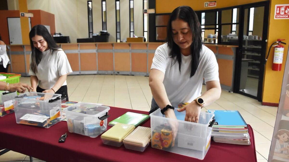 SMDIF realizará entrega de útiles escolares en Córdoba